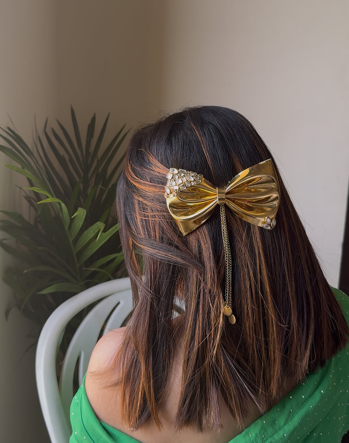 Golden Gleam Bow