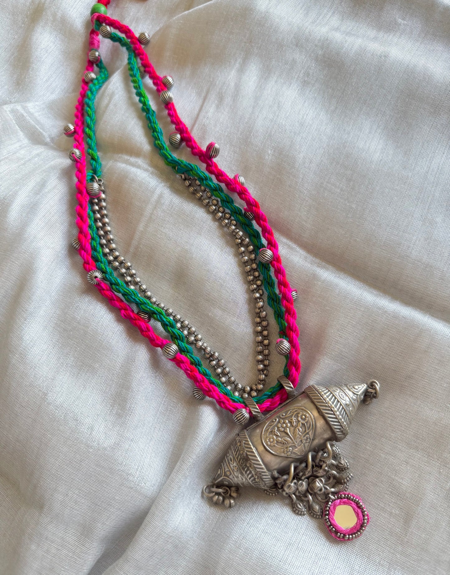 चांदी Tales 05