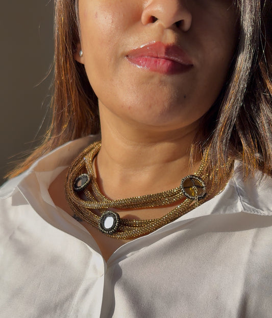 Gleam Queen Neckpiece (G)
