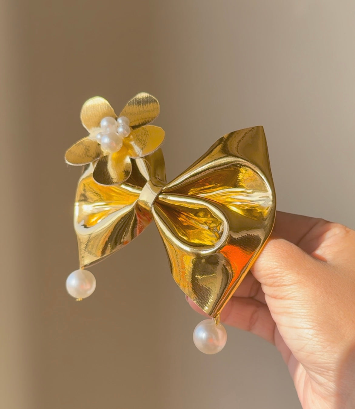 Golden Glow Bow