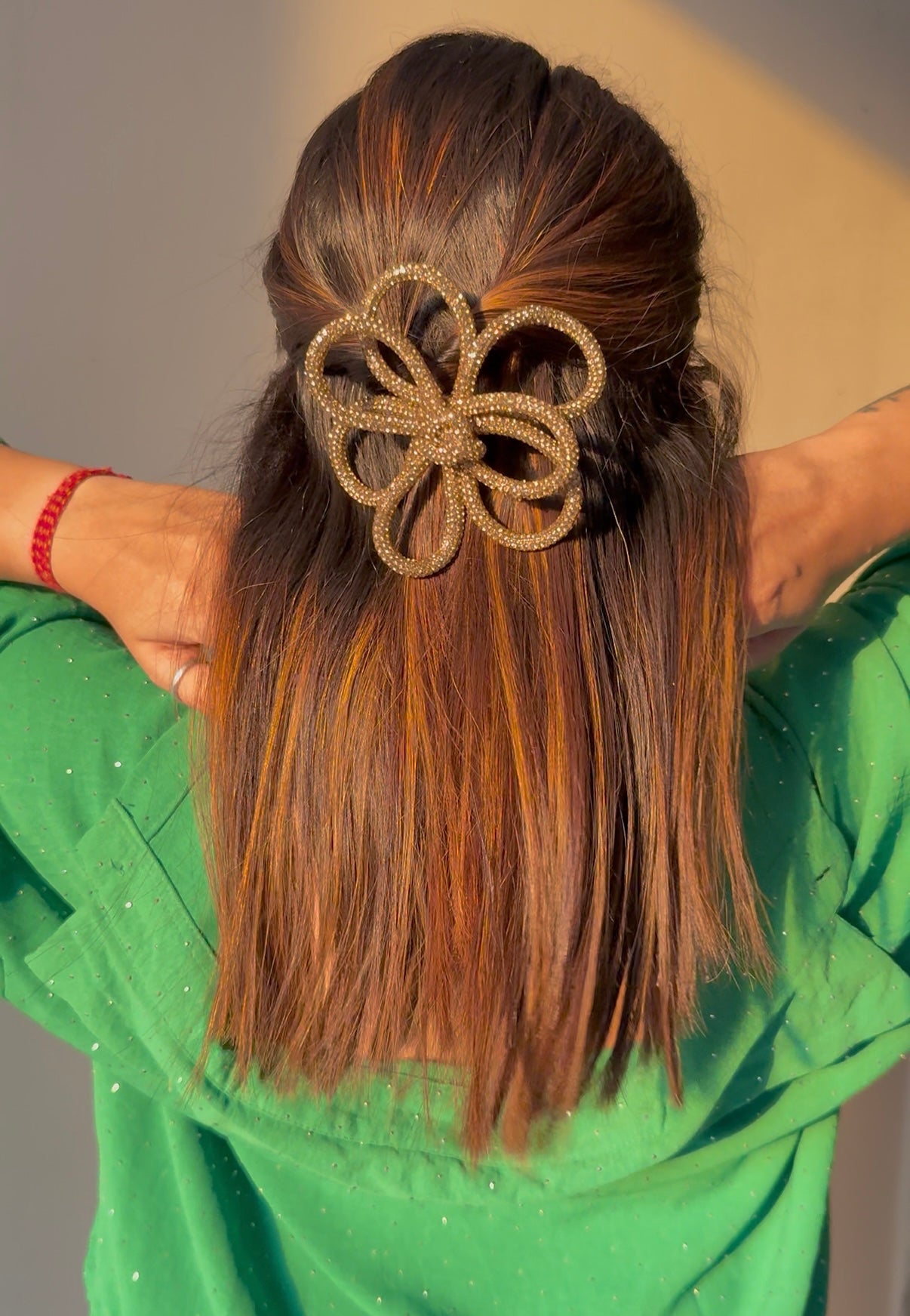 Glow Petal Hair Clip (Gold)
