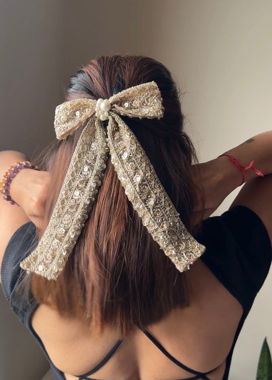 Golden Muse Bow