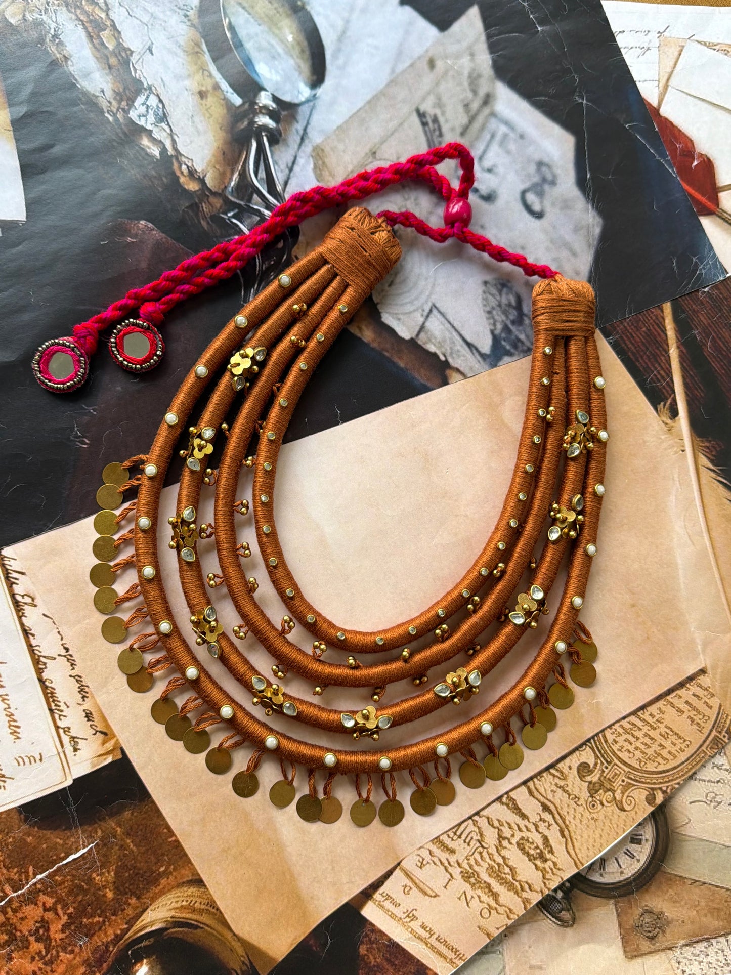 Cinnamon Neckpiece