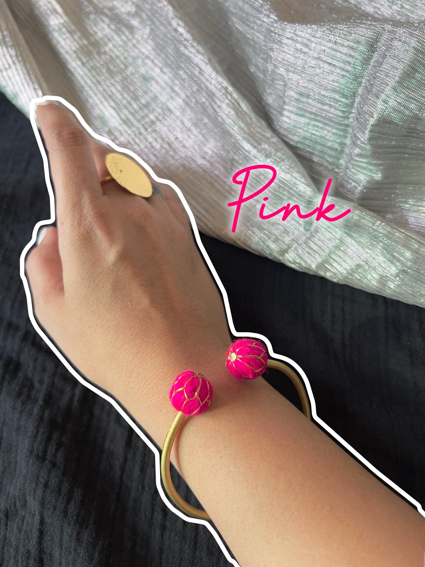 Pink मनका