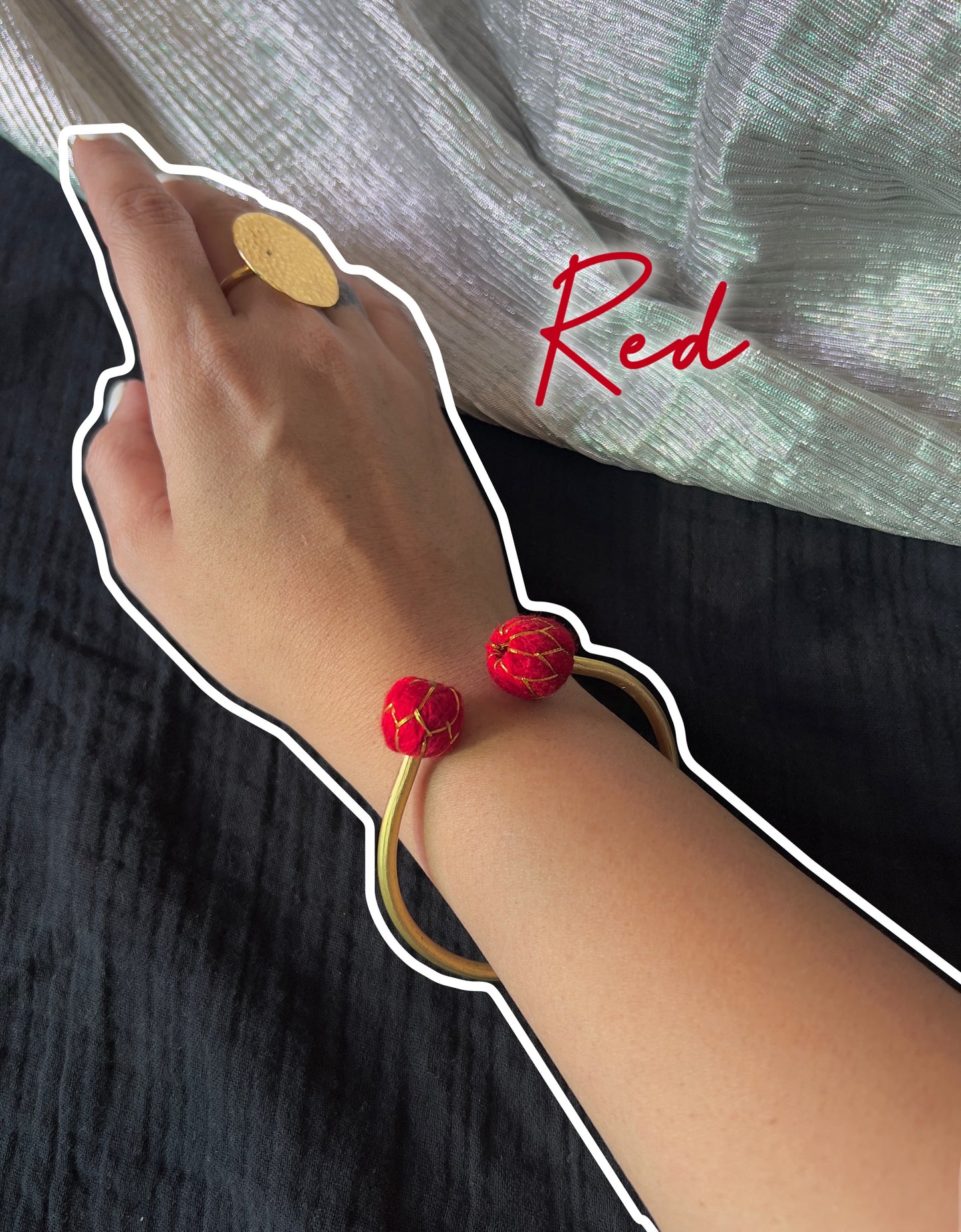 Red मनका
