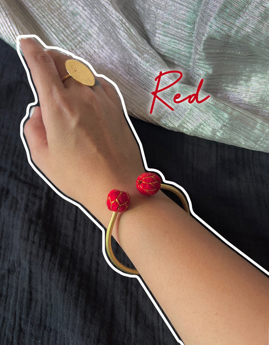 Red मनका